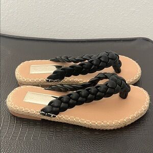 BOUTIQUE Black Braided Sandals